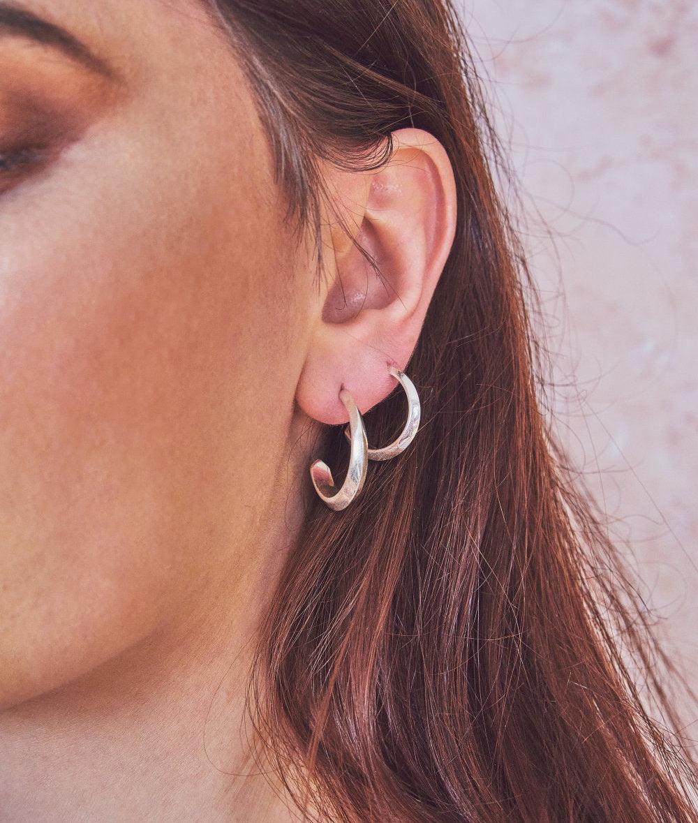 Facet Large Silver Hoop Earrings - laconicfinejewellery