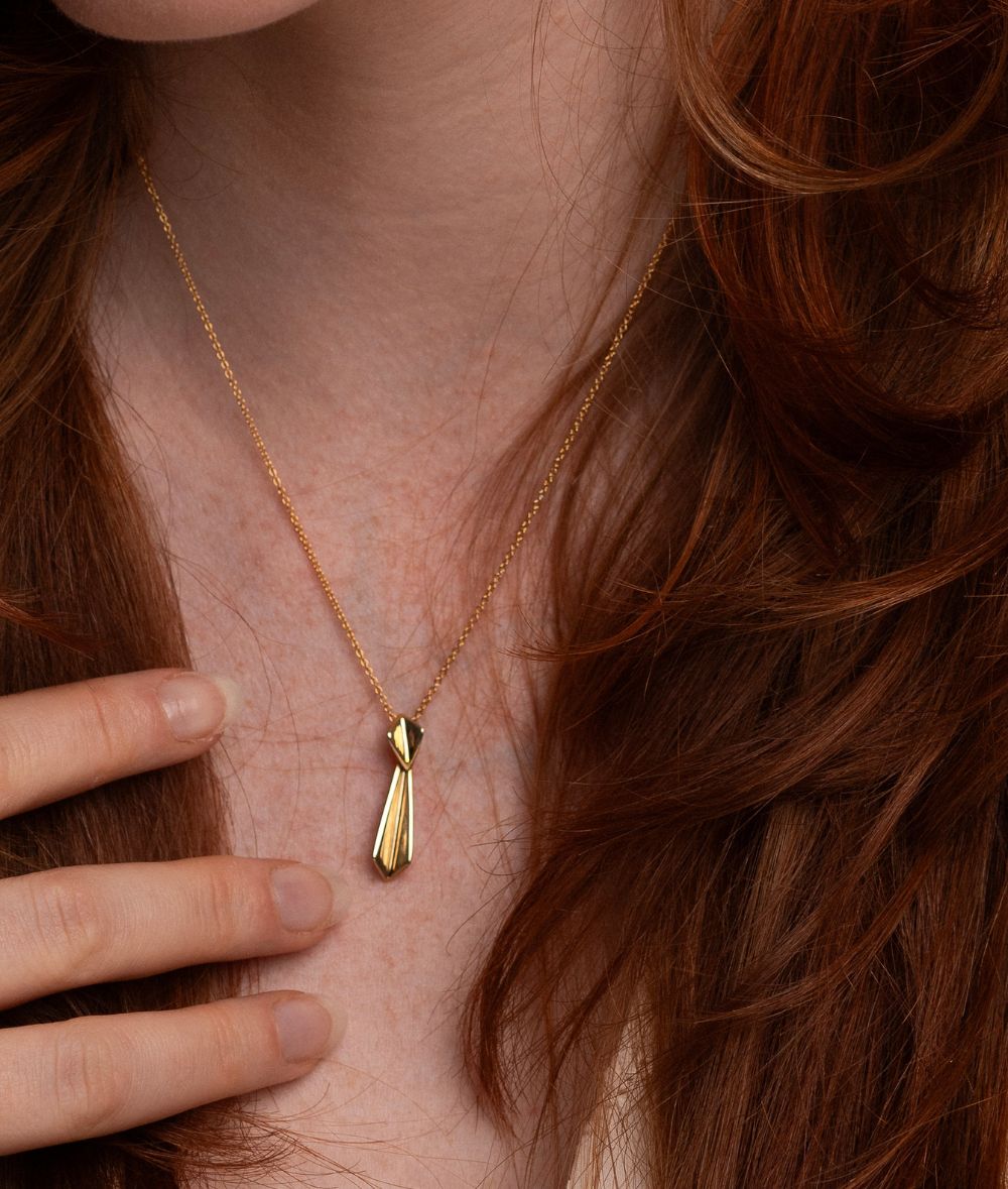 Valley Minimal Yellow Gold Pendant